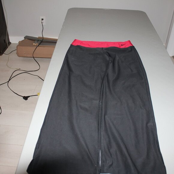 Black Nike Athletic Pants Size Medium - Picture 1 of 5